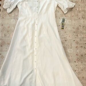 Gianni Bini White Button-Front Wedding Dress